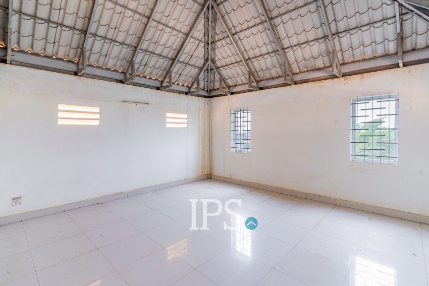 1,530 Sqm Land with Building For Sale - Prek Thmey, Chbar Ampov