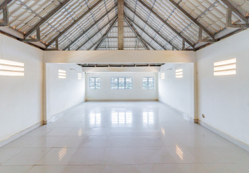 1,530 Sqm Land with Building For Sale - Prek Thmey, Chbar Ampov thumbnail