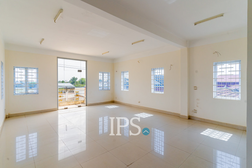 1,530 Sqm Land with Building For Sale - Prek Thmey, Chbar Ampov