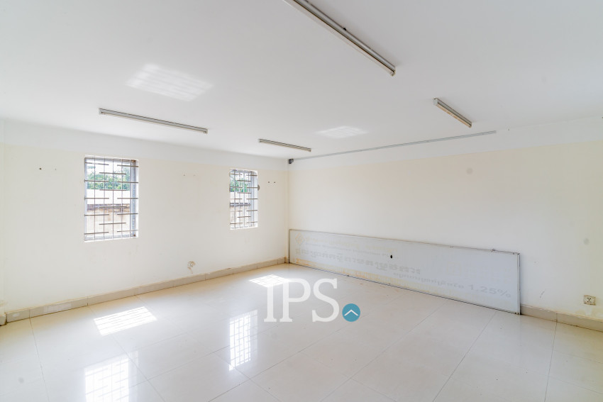 1,530 Sqm Land with Building For Sale - Prek Thmey, Chbar Ampov