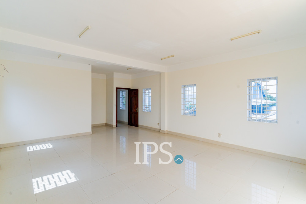 1,530 Sqm Land with Building For Sale - Prek Thmey, Chbar Ampov - Image 16 1,530 Sqm Land with Building For Sale - Prek Thmey, Chbar Ampov - Image 16