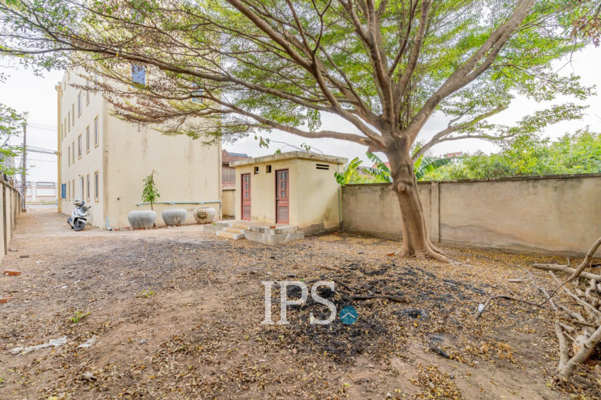 1,530 Sqm Land with Building For Sale - Prek Thmey, Chbar Ampov