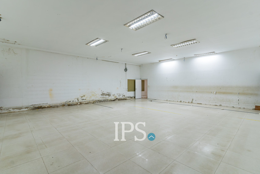 600 Sqm Retail Space For Rent - Boeung Trabek, Phnom Penh