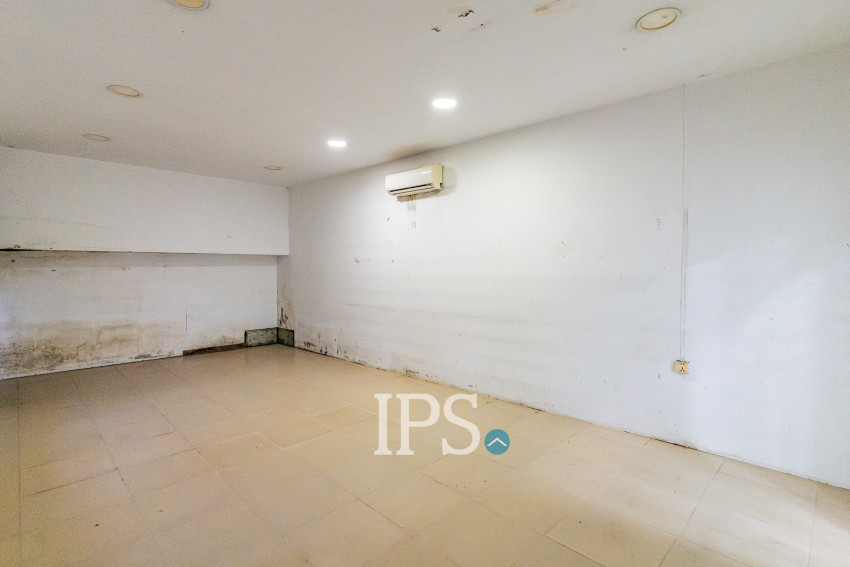 600 Sqm Retail Space For Rent - Boeung Trabek, Phnom Penh