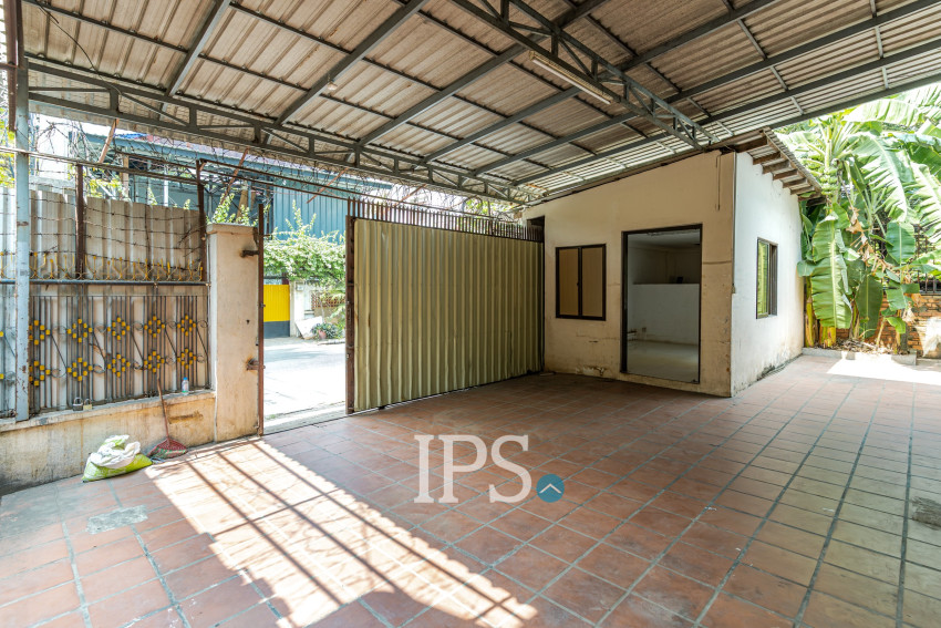 600 Sqm Retail Space For Rent - Boeung Trabek, Phnom Penh