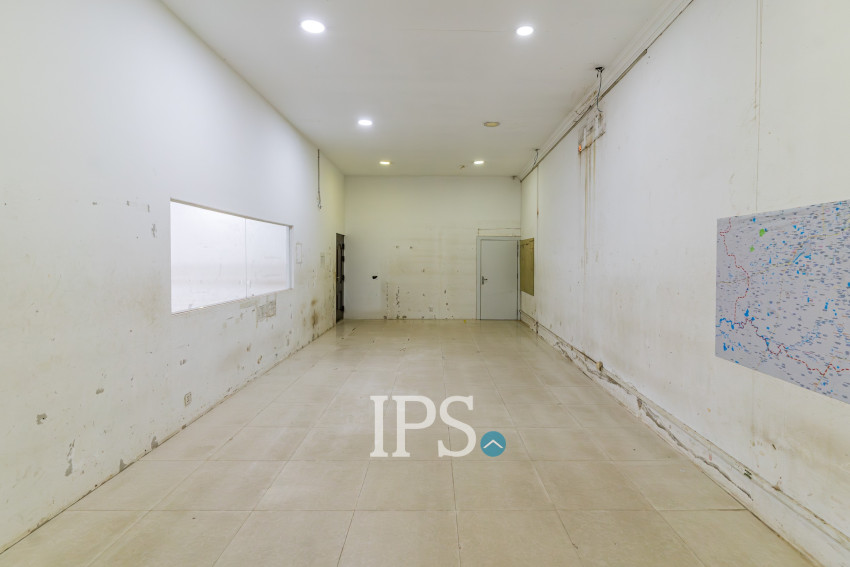 600 Sqm Retail Space For Rent - Boeung Trabek, Phnom Penh