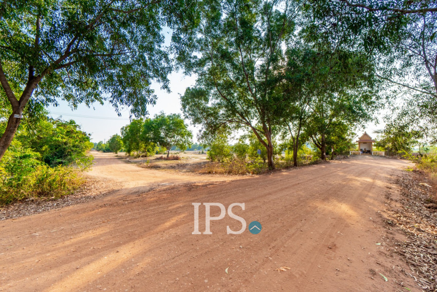 923 Sqm Land For Sale - Svay Dangkum, Siem Reap