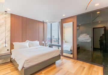 2 Bedroom Serviced Apartment For Rent - Boeung Raing, Phnom Penh thumbnail