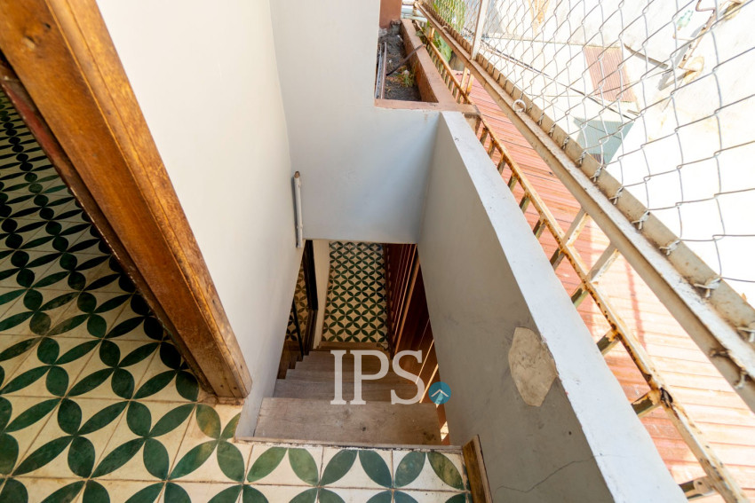 6 Bedroom Shophouse For Rent - Svay Dangkum, Siem Reap