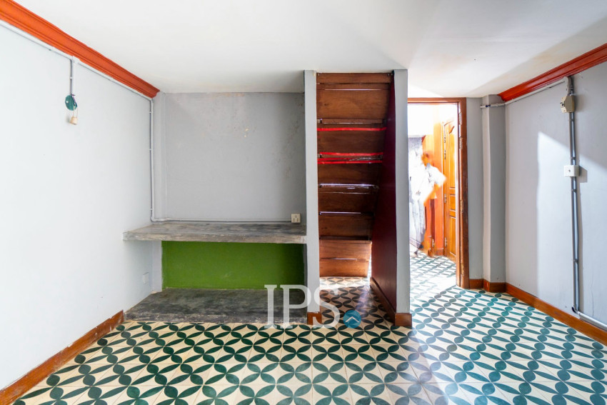 6 Bedroom Shophouse For Rent - Svay Dangkum, Siem Reap