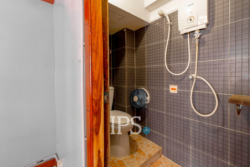 6 Bedroom Shophouse For Rent - Svay Dangkum, Siem Reap