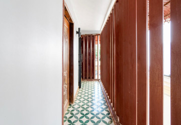 6 Bedroom Shophouse For Rent - Svay Dangkum, Siem Reap thumbnail