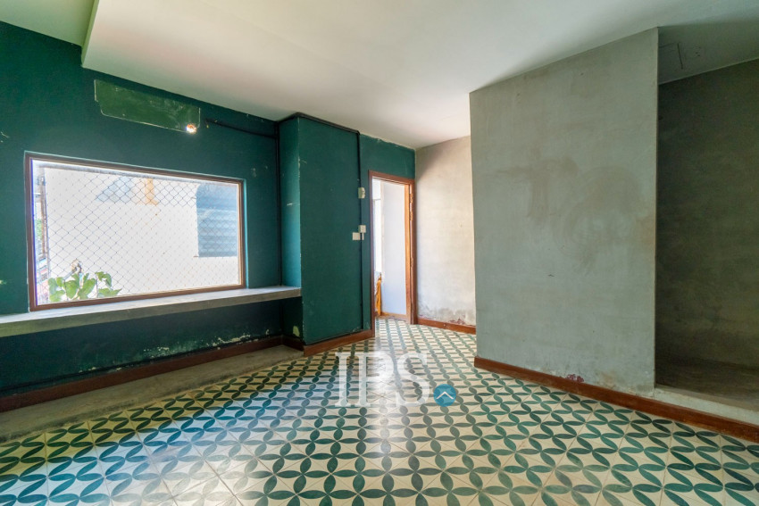 6 Bedroom Shophouse For Rent - Svay Dangkum, Siem Reap