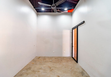 Commercial Space for Rent  Bar  Restaurant  Club Setup - Svay Dangkum, Siem Reap thumbnail