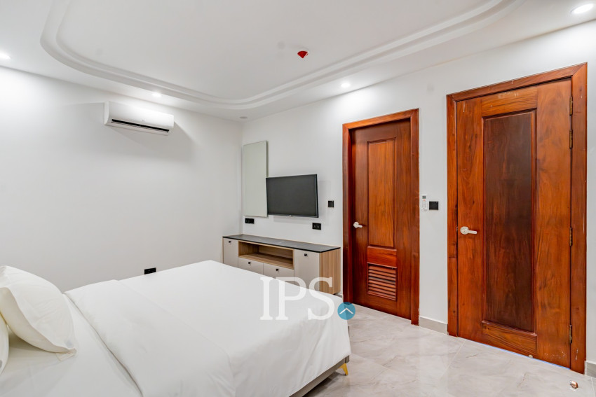 2 Bedroom Serviced Apartment For Rent - Phsar Depou 1, Phnom Penh
