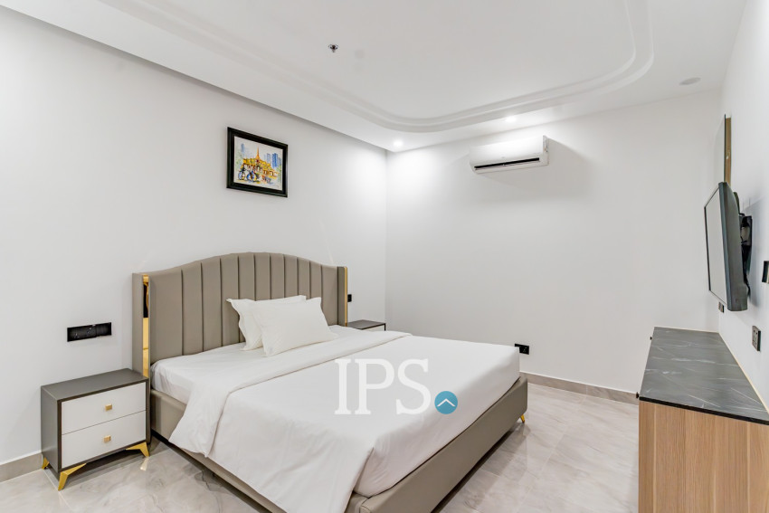 2 Bedroom Serviced Apartment For Rent - Phsar Depou 1, Phnom Penh