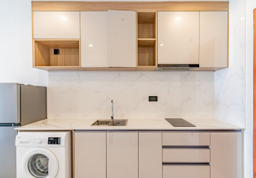 2 Bedroom Serviced Apartment For Rent - Phsar Depou 1, Phnom Penh thumbnail