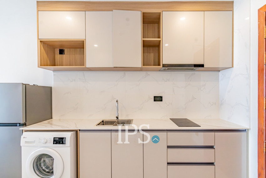 2 Bedroom Serviced Apartment For Rent - Phsar Depou 1, Phnom Penh