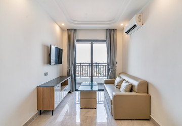 2 Bedroom Serviced Apartment For Rent - Phsar Depou 1, Phnom Penh thumbnail