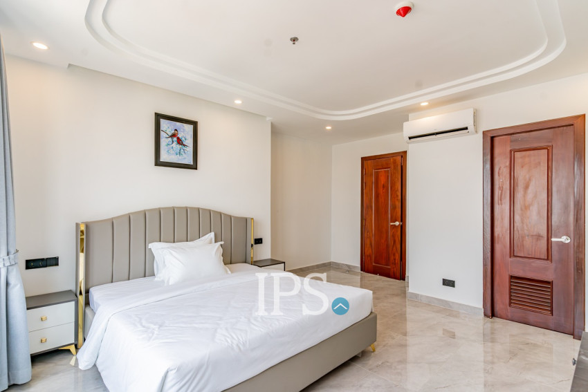 2 Bedroom Serviced Apartment For Rent - Phsar Depou 1, Phnom Penh