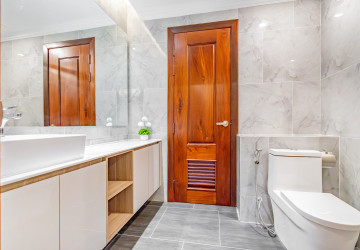 2 Bedroom Serviced Apartment For Rent - Phsar Depou 1, Phnom Penh thumbnail