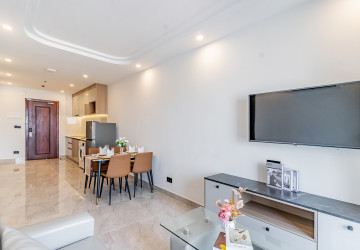 2 Bedroom Serviced Apartment For Rent - Phsar Depou 1, Phnom Penh thumbnail