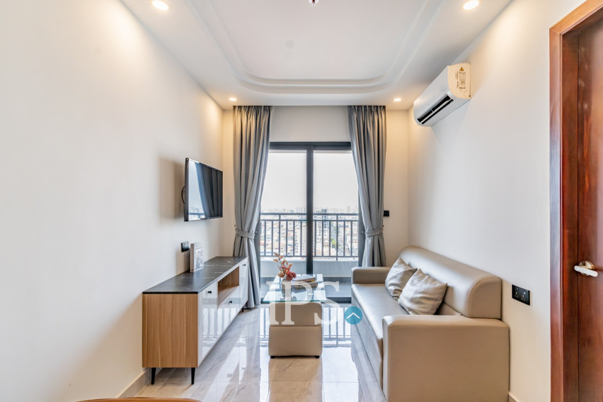 2 Bedroom Serviced Apartment For Rent - Phsar Depou 1, Phnom Penh