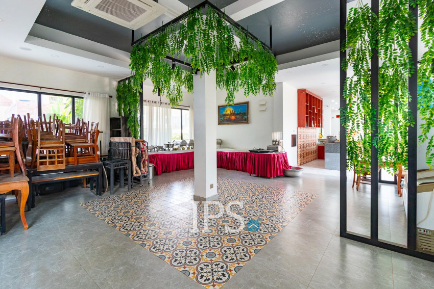 20 Bedroom Hotel and Restaurant Space For Rent - Slor Kram, Siem Reap
