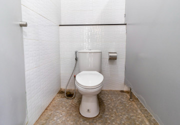 20 Bedroom Hotel and Restaurant Space For Rent - Slor Kram, Siem Reap thumbnail