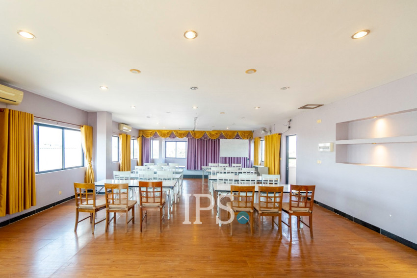 20 Bedroom Hotel and Restaurant Space For Rent - Slor Kram, Siem Reap