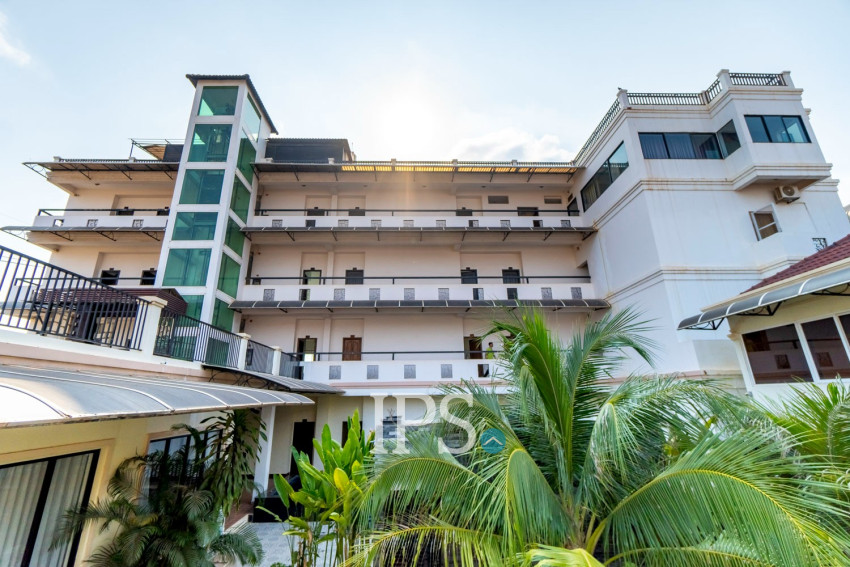 20 Bedroom Hotel and Restaurant Space For Rent - Slor Kram, Siem Reap