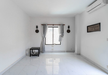 20 Bedroom Hotel and Restaurant Space For Rent - Slor Kram, Siem Reap thumbnail