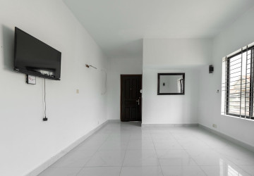 20 Bedroom Hotel and Restaurant Space For Rent - Slor Kram, Siem Reap thumbnail