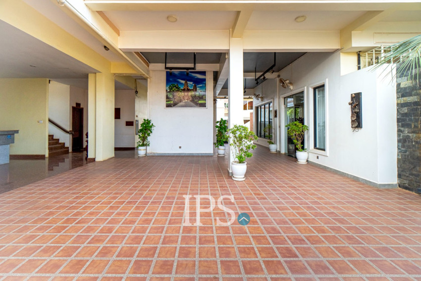 20 Bedroom Hotel and Restaurant Space For Rent - Slor Kram, Siem Reap