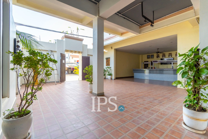 20 Bedroom Hotel and Restaurant Space For Rent - Slor Kram, Siem Reap