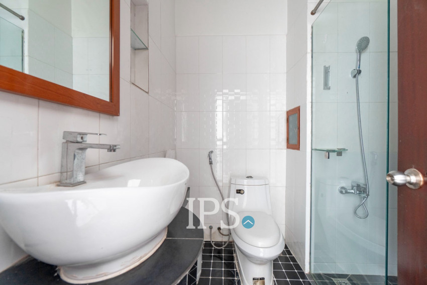 20 Bedroom Hotel For Rent - Slor Kram, Siem Reap