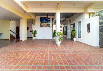 20 Bedroom Hotel For Rent - Slor Kram, Siem Reap thumbnail