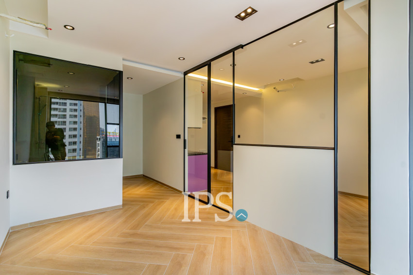 24th Floor 1 Bedroom Condo Type C3 For Sale - Time Square 306, BKK1, Phnom Penh