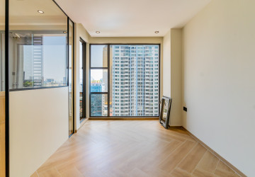 24th Floor 1 Bedroom Condo Type C3 For Sale - Time Square 306, BKK1, Phnom Penh thumbnail