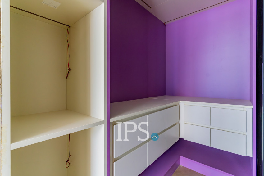 8th Floor 1 Bedroom Condo Type C5 For Sale - Time Square 306, BKK1, Phnom Penh