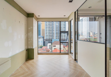 8th Floor 1 Bedroom Condo Type C5 For Sale - Time Square 306, BKK1, Phnom Penh thumbnail