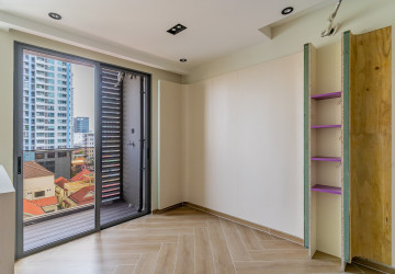 8th Floor 1 Bedroom Condo Type C5 For Sale - Time Square 306, BKK1, Phnom Penh thumbnail