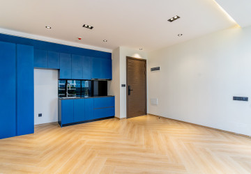 24th Floor 2 Bedroom Condo For Sale - Time Square 5, BKK1, Phnom Penh thumbnail