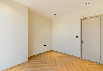 24th Floor 2 Bedroom Condo For Sale - Time Square 5, BKK1, Phnom Penh thumbnail