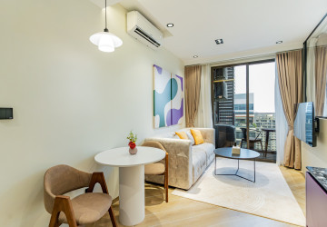 1 Bedroom Condo For Rent - Time Square 5, BKK1, Phnom Penh thumbnail