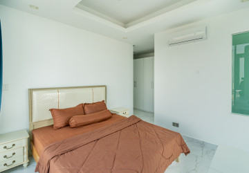 27th Floor 2 Bedroom Condo For Sale - J Tower 2, BKK1, Phnom Penh thumbnail