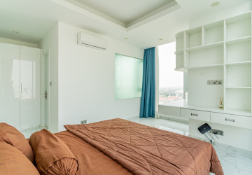 27th Floor 2 Bedroom Condo For Sale - J Tower 2, BKK1, Phnom Penh thumbnail