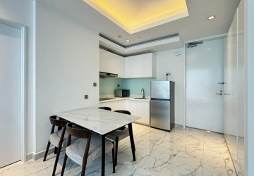 20th Floor 2 Bedroom Condo For Sale - J Tower 2, BKK1, Phnom Penh thumbnail