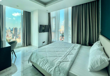 28th Floor 2 Bedroom Condo For Sale - J Tower 2, BKK1, Phnom Penh thumbnail