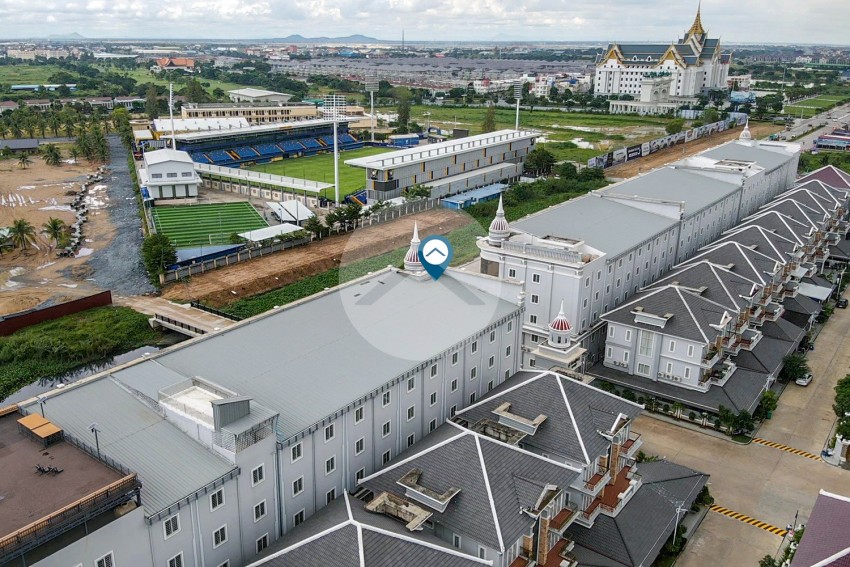 4 Bedroom Double Shophouse For Sale - Chrang Chamres 1, Phnom Penh